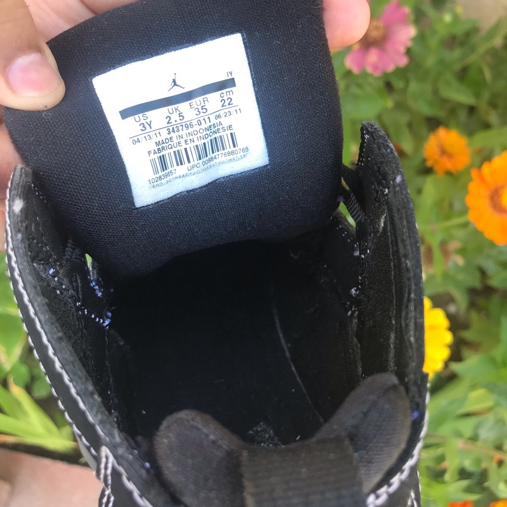 Jordan 7s black white and grey - Picture 3 of 7